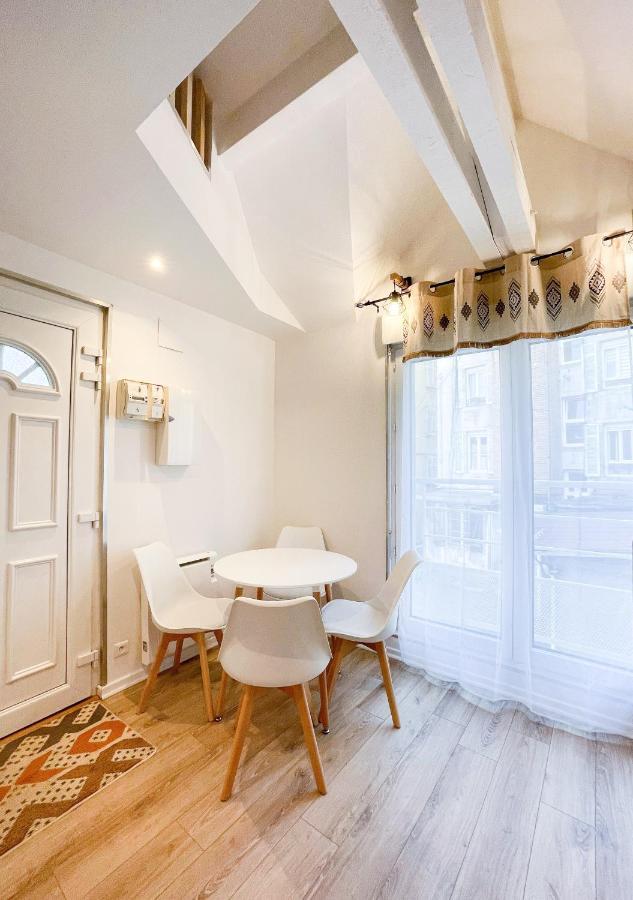 Maisonnette Le Faubourg - Centre Ville, Terrasse Et Netflix 贝尔福 外观 照片